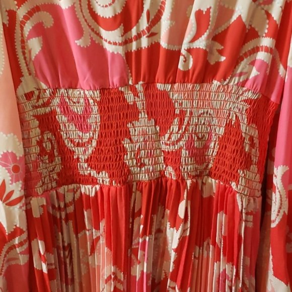 Traffic People Paisley Printed Aurora Midi Dress. Paisley. Damask. Medium/Large. - Picture 9 of 14